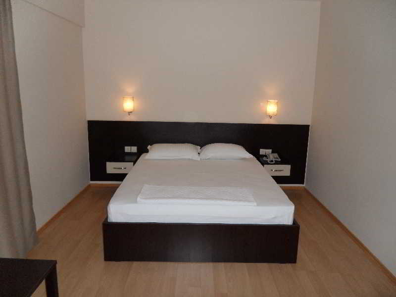 Troas Beach Hotel image