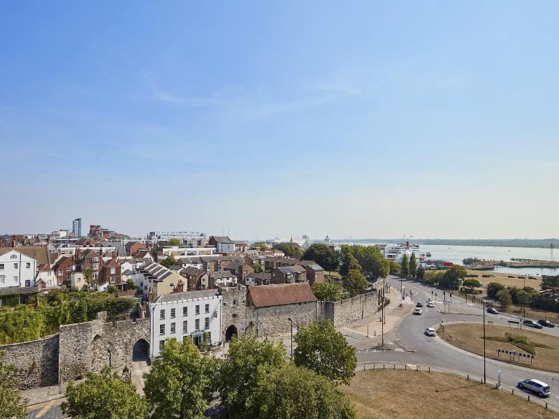 Leonardo Royal Hotel Southampton Grand Harbour image