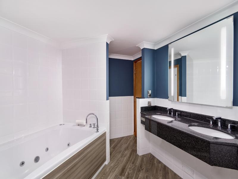 Leonardo Royal Hotel Southampton Grand Harbour image