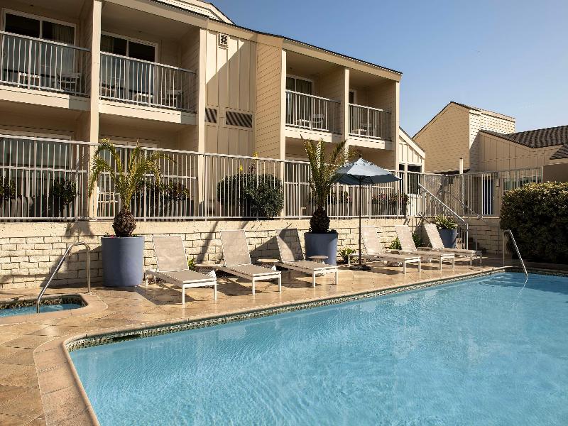 Hilton Garden Inn Marina Del Rey image