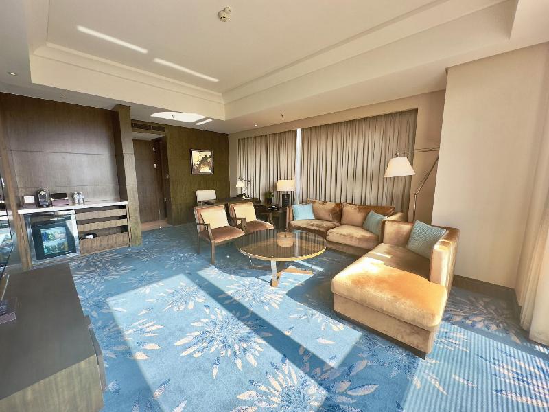 Shanghai Marriott Hotel Pudong East image