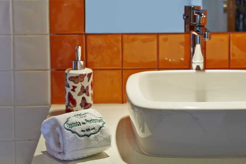 Quinta dos Perfumes image