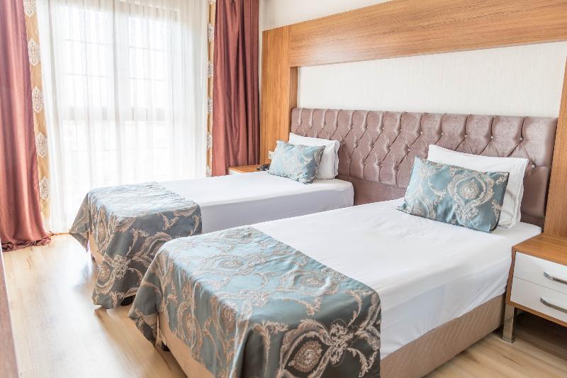 Bursa Palas Hotel image