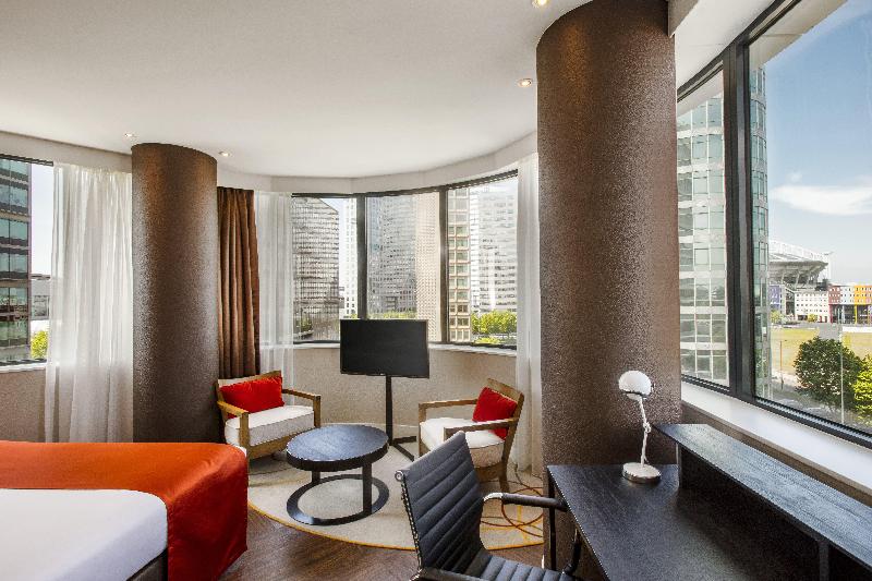 Holiday Inn Amsterdam-Arena Towers image