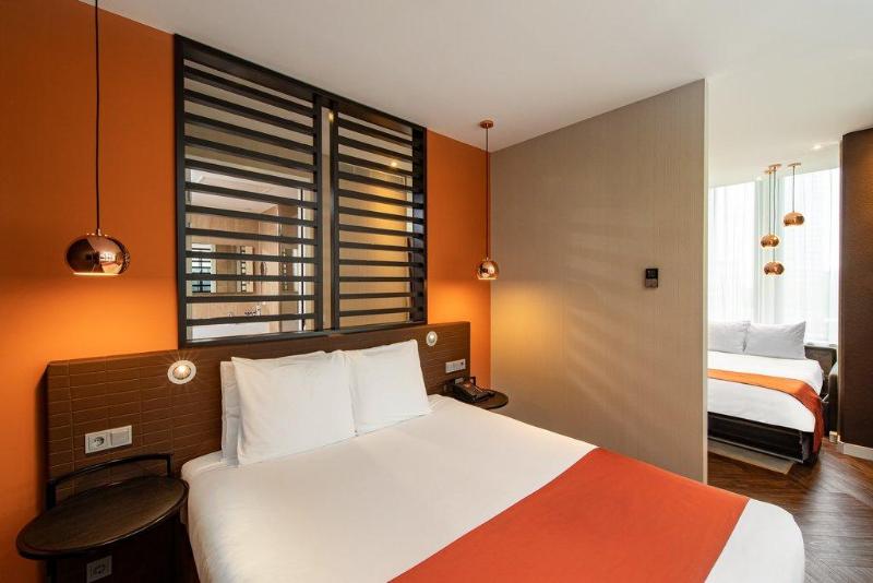 Holiday Inn Amsterdam-Arena Towers image
