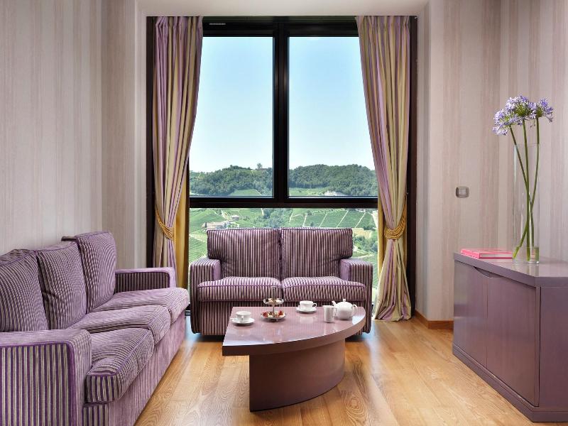 Il Boscareto Resort E Spa image