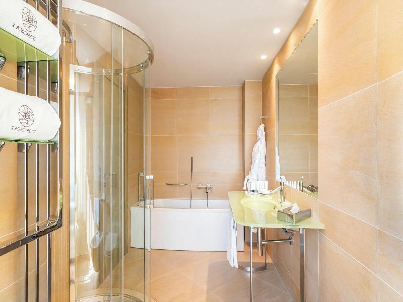 Il Boscareto Resort E Spa image