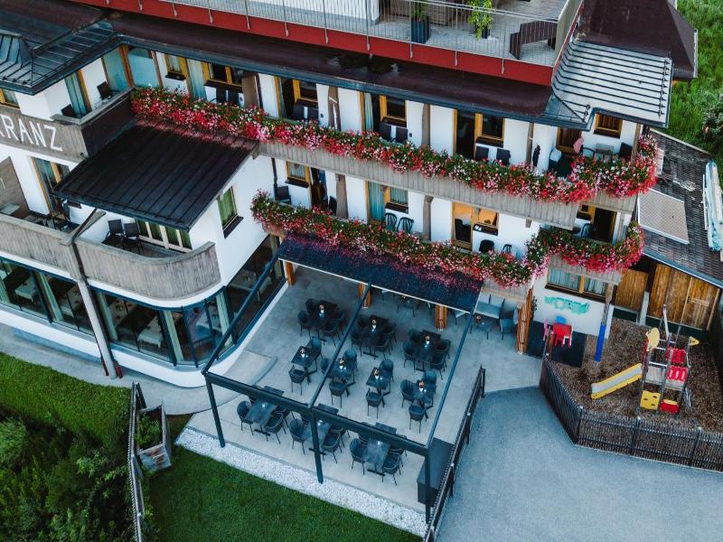 Bergkranz Hotel image
