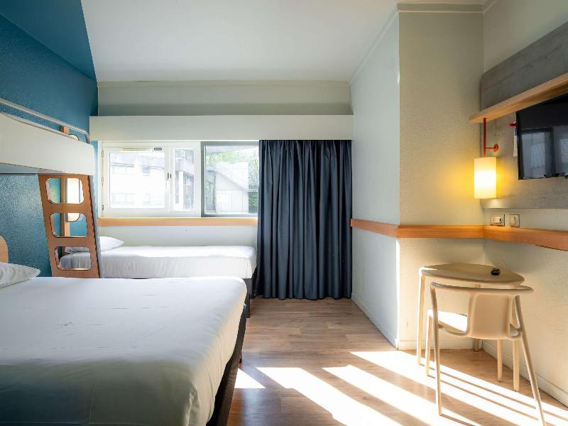 ibis budget Paris Porte de Pantin image