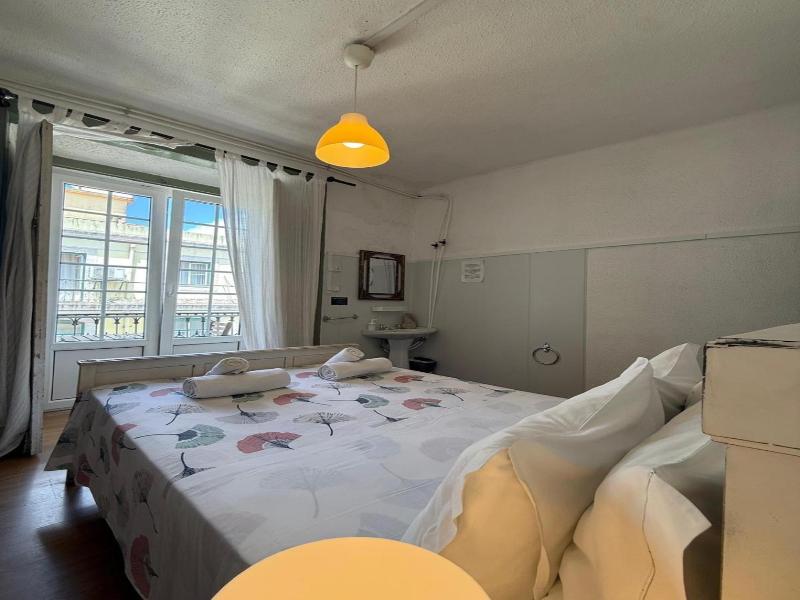 New Aljubarrota Guesthouse image