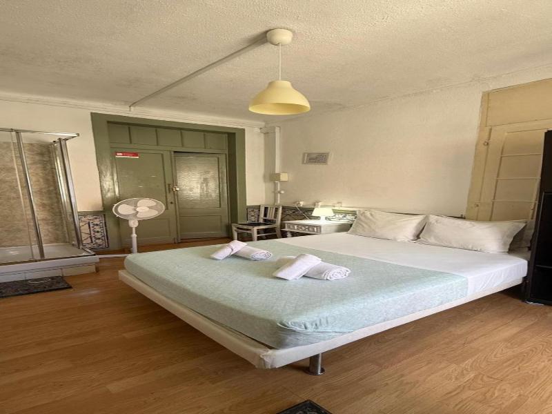 New Aljubarrota Guesthouse image