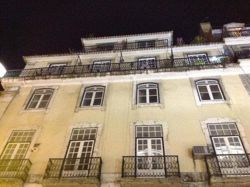 New Aljubarrota Guesthouse — general view