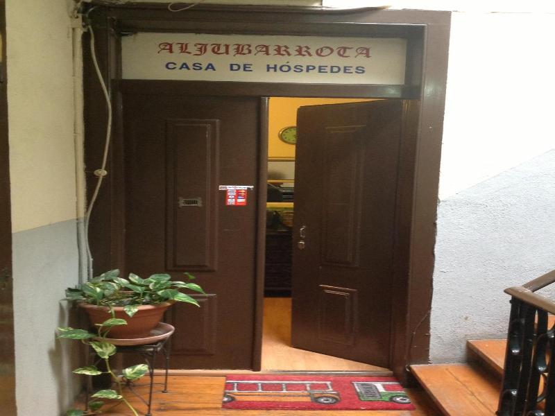 New Aljubarrota Guesthouse image