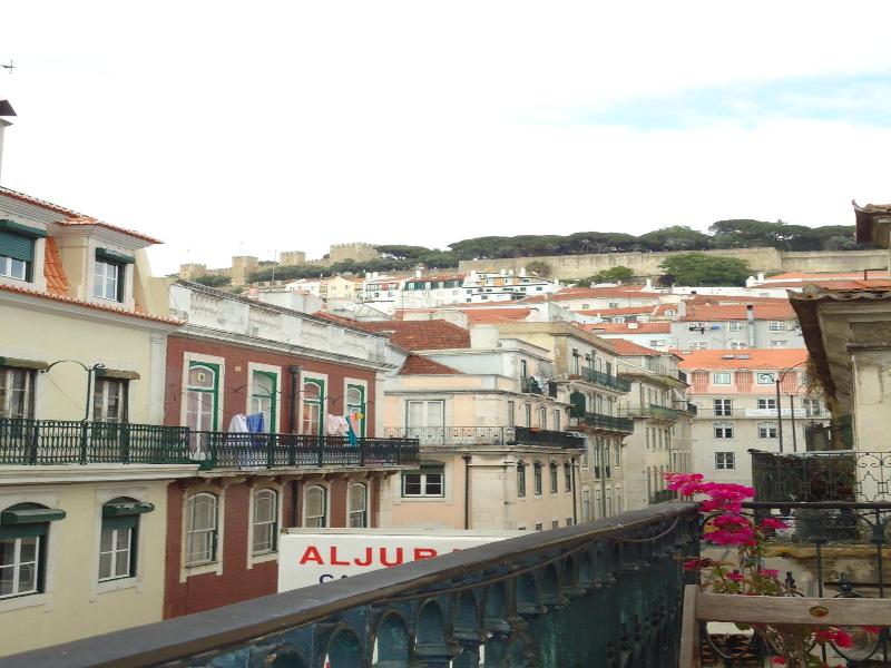 New Aljubarrota Guesthouse image