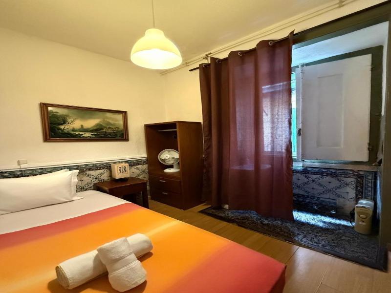 New Aljubarrota Guesthouse image