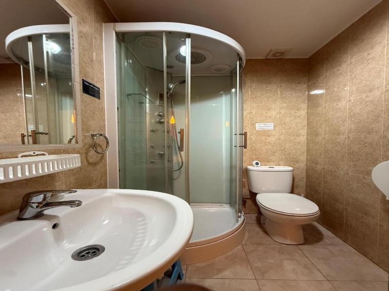 New Aljubarrota Guesthouse image
