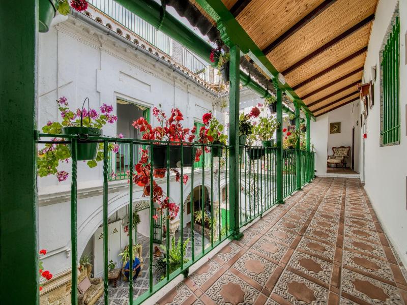 Apartamentos Jerez image