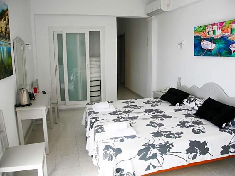 Hotel Rocamar image
