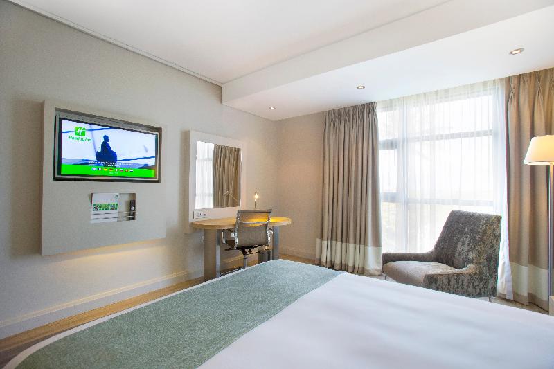 Holiday Inn Mon Tresor image
