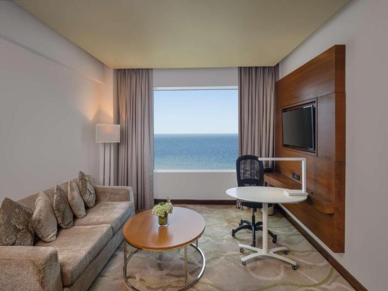 Radisson Hotel Colombo image