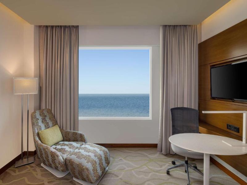 Radisson Hotel Colombo image