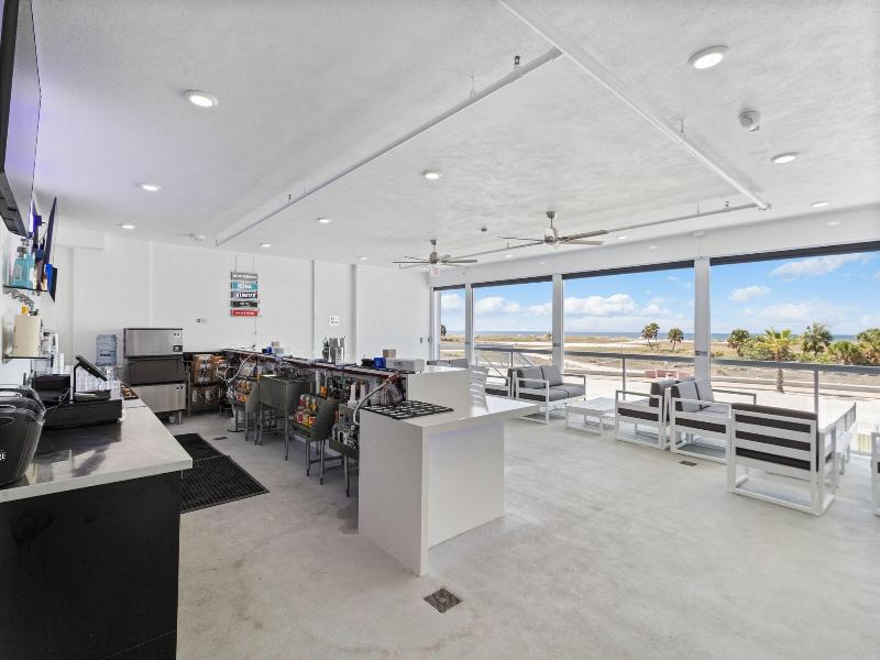 Treasure Island Ocean Club image