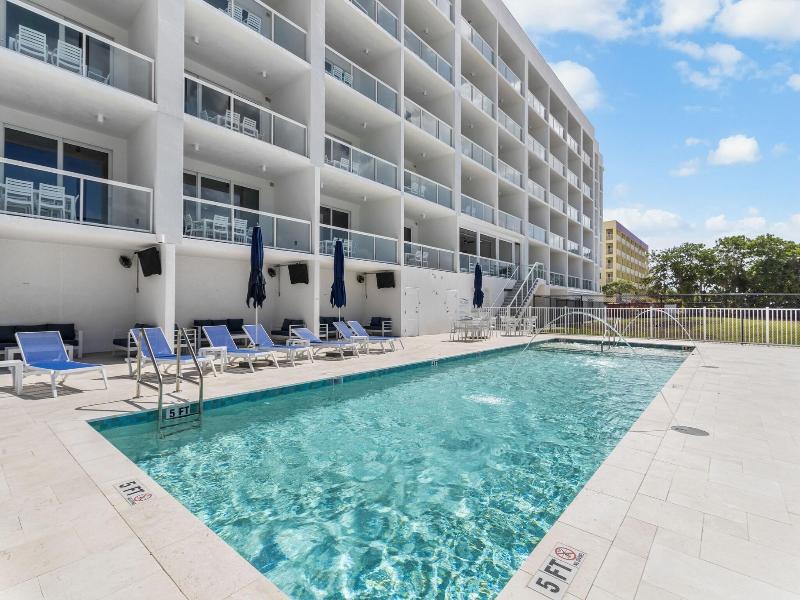 Treasure Island Ocean Club image