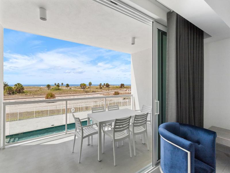 Treasure Island Ocean Club image