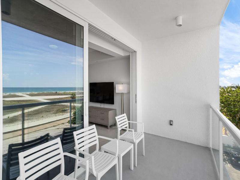 Treasure Island Ocean Club image