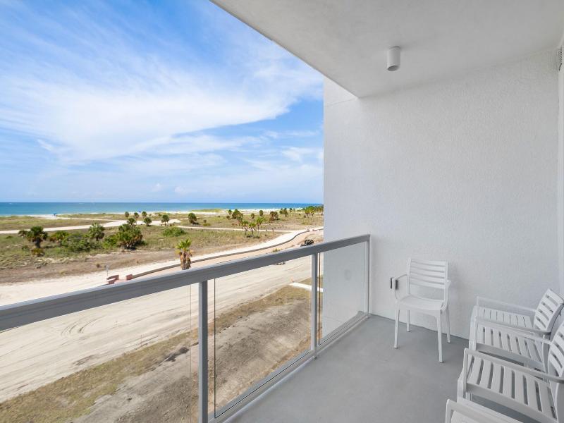 Treasure Island Ocean Club image