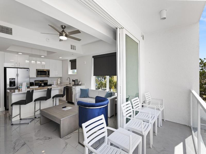 Treasure Island Ocean Club image