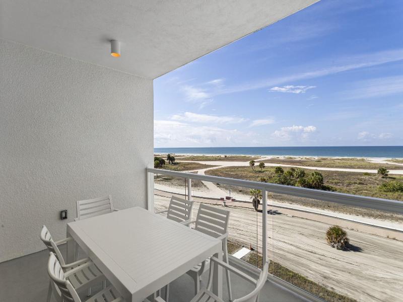 Treasure Island Ocean Club image
