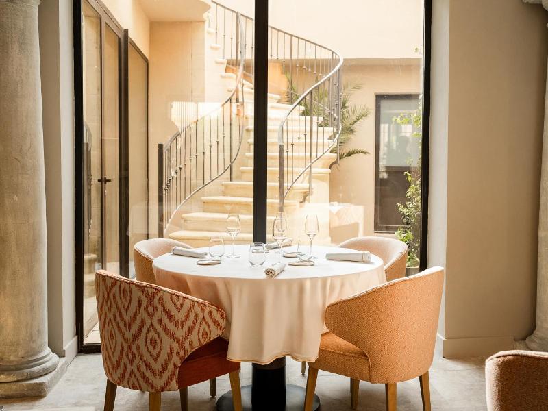 La Maison d'Uzes Relais & Chateaux image