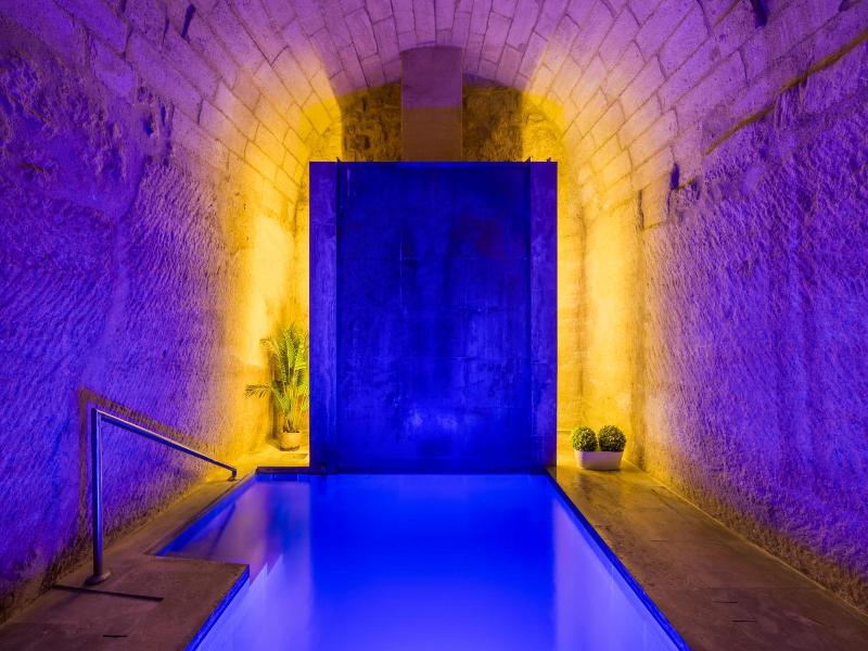 La Maison d'Uzes Relais & Chateaux image