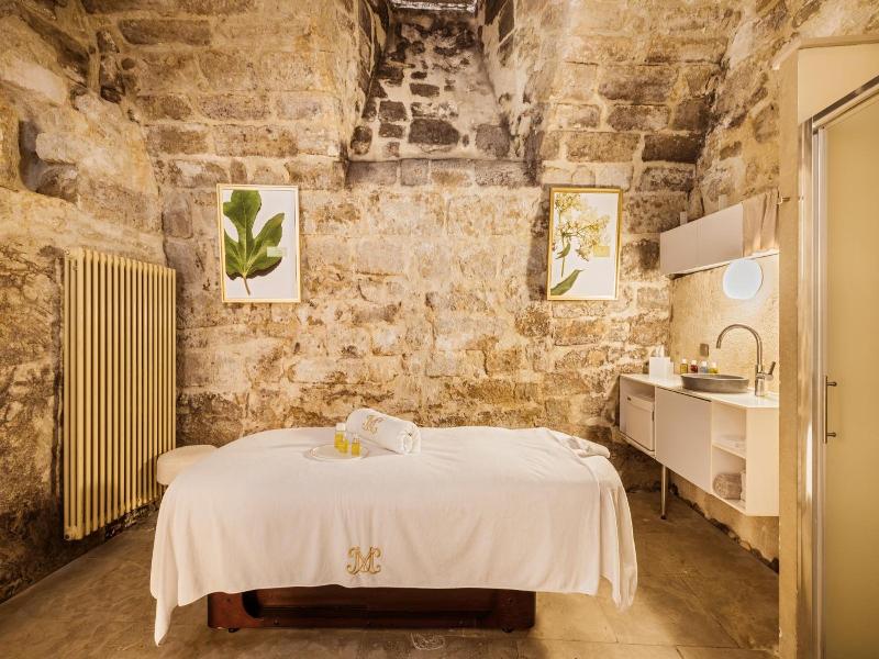 La Maison d'Uzes Relais & Chateaux image