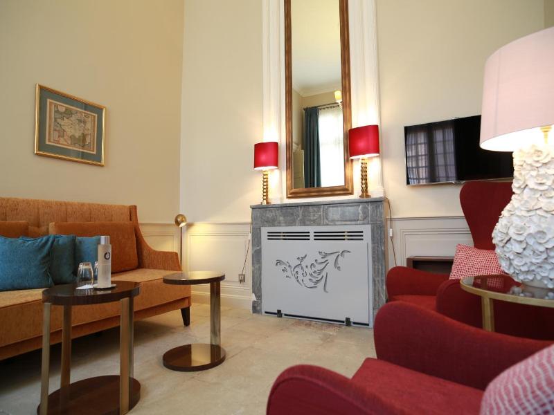 La Maison d'Uzes Relais & Chateaux image