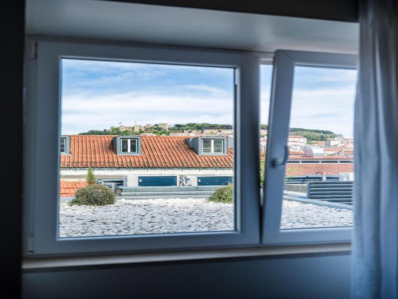 The Art Inn Lisbon image