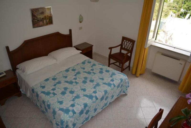 Maronti Hotel gallery photo 12