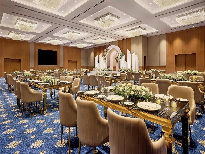 Le Meridien Cairo Airport image