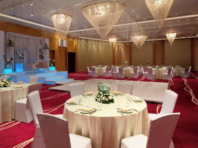 Le Meridien Cairo Airport image