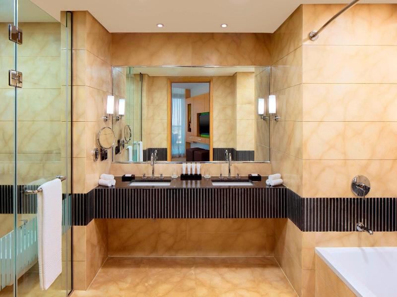 Le Meridien Cairo Airport image