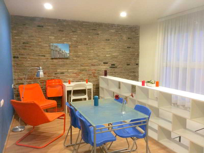 Barcelona City Apartment image