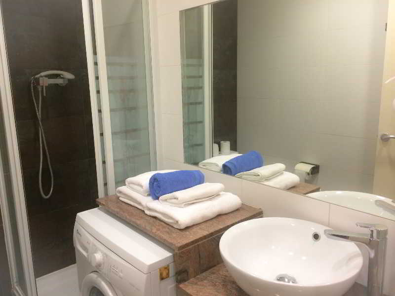 Barcelona City Apartment image