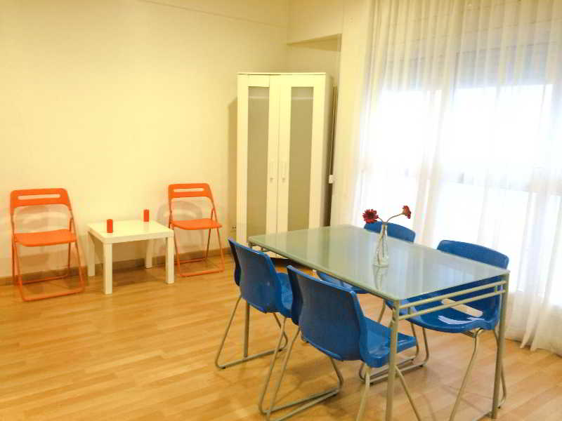 Barcelona City Apartment image