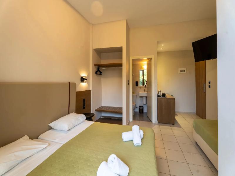 Dimitra Hotel Apartments image