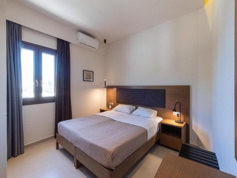Dimitra Hotel Apartments image