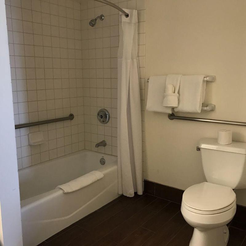 Clarion Inn Near China Lake Naval Station image