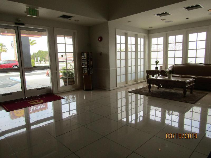 Clarion Inn Near China Lake Naval Station image