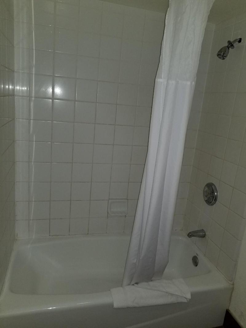 Clarion Inn Near China Lake Naval Station image