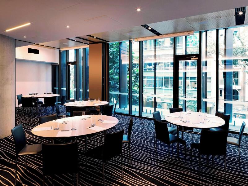 Four Points By Sheraton Brisbane image